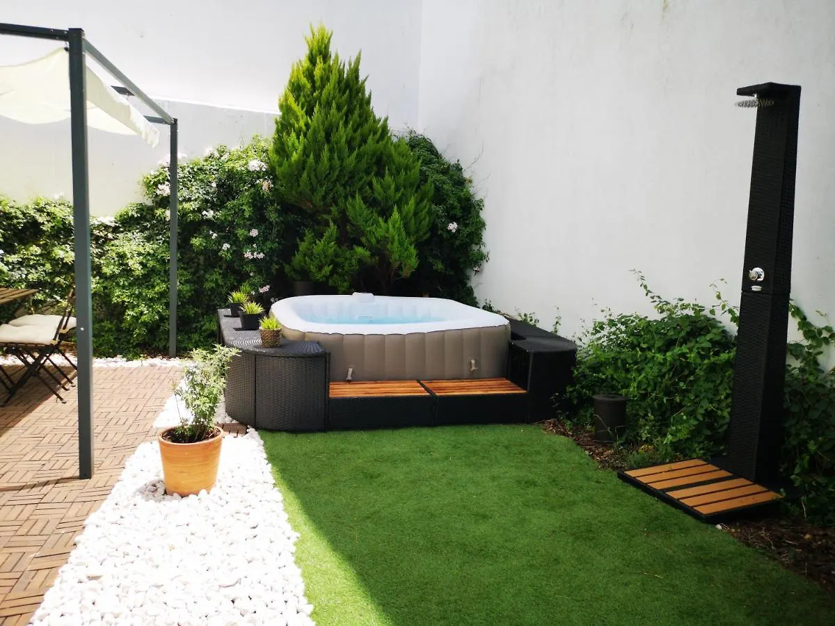 Aracena Suites 度假居